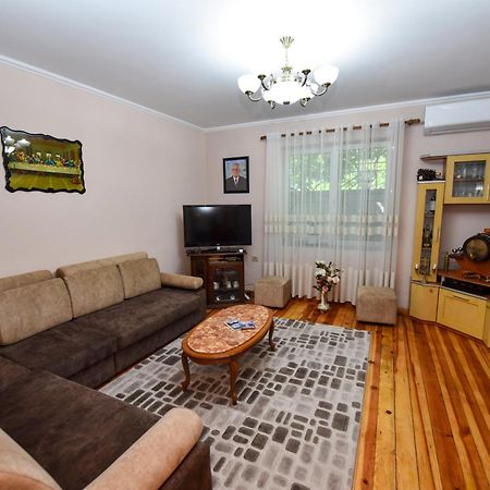 Fran'S Traditional House Shkoder Bagian luar foto
