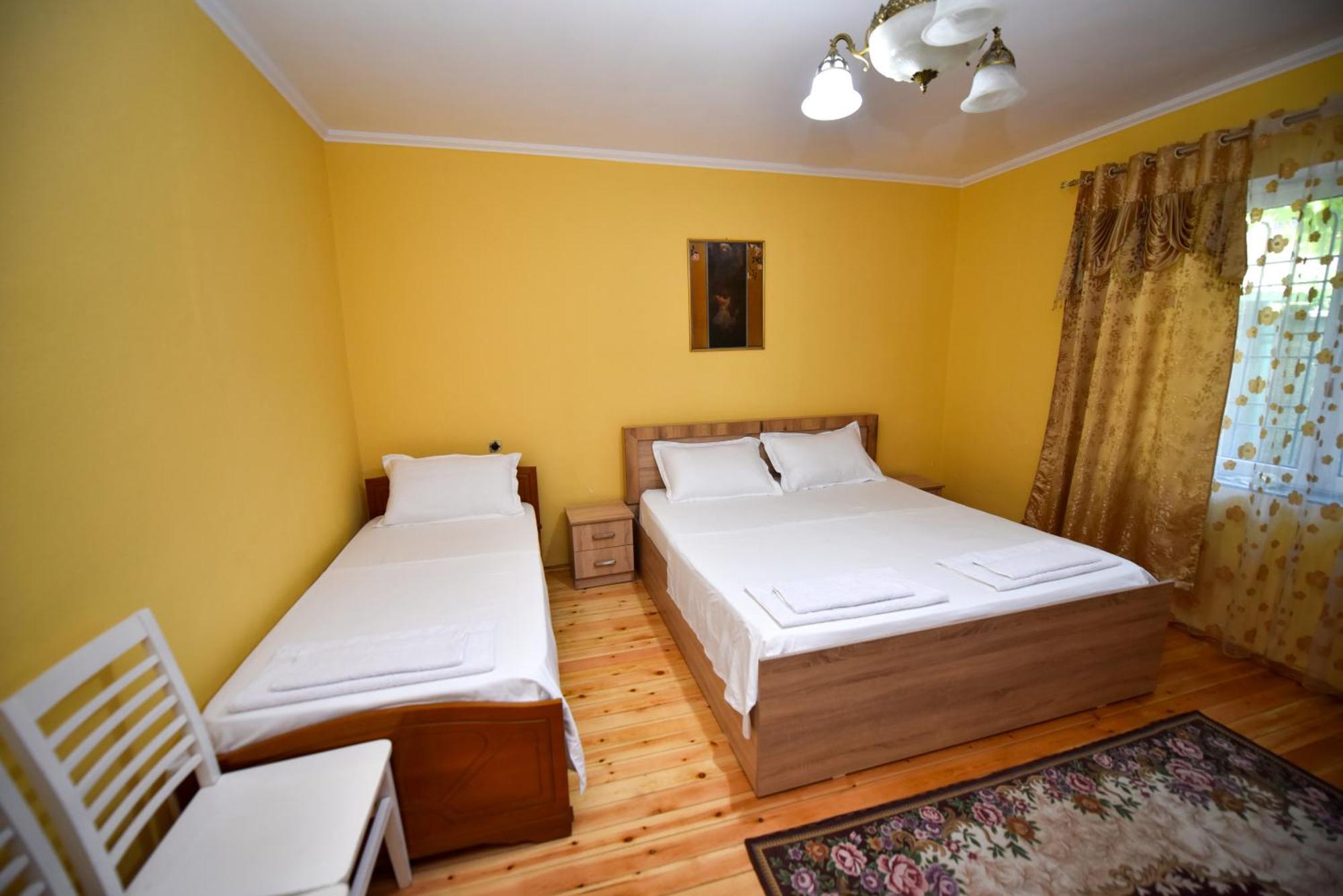 Fran'S Traditional House Shkoder Bagian luar foto